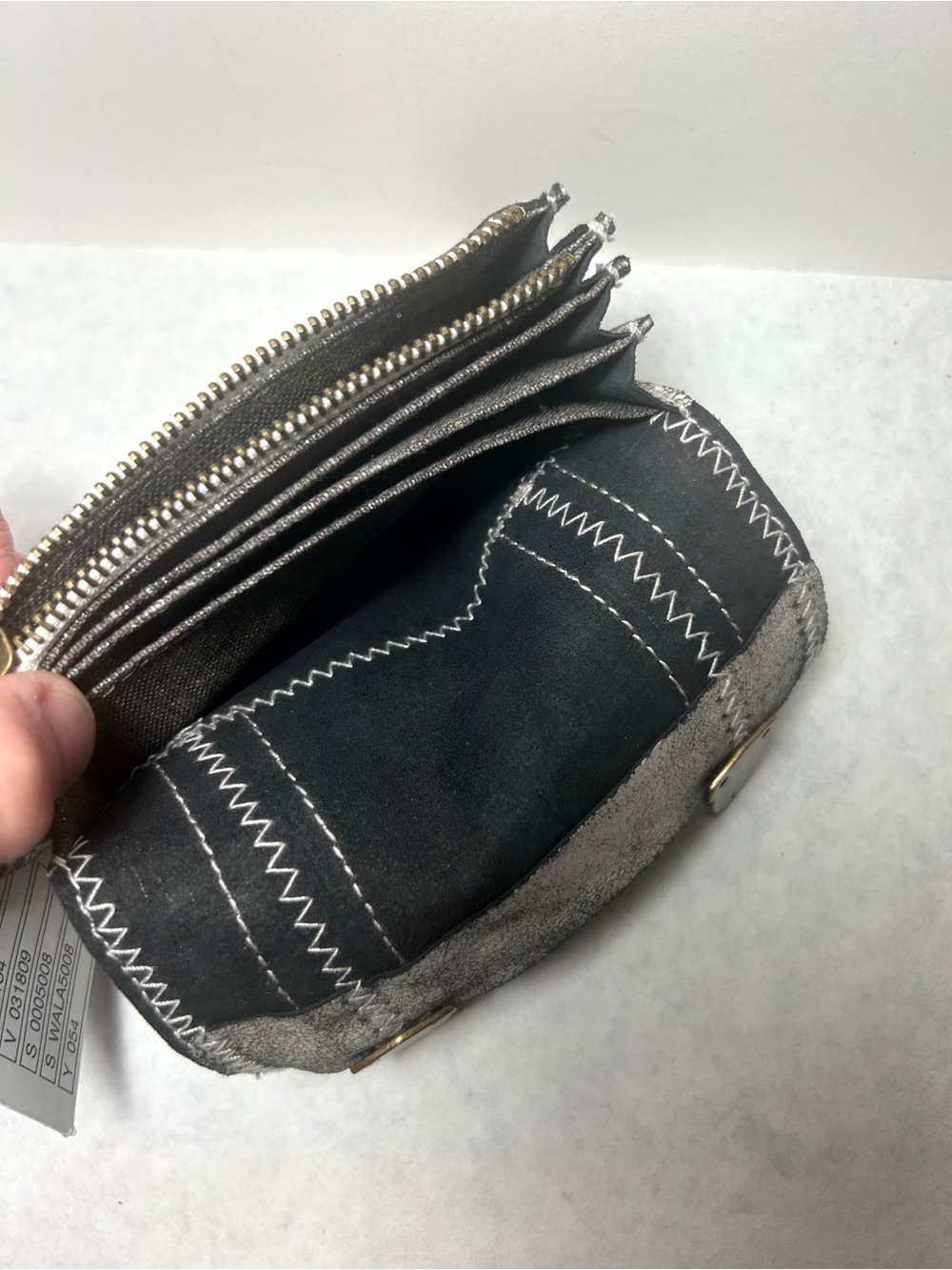 Schuler & Sons Philadelphia Distressed Lamb Leather Clutch for Anthropologie NWT - Picture 12 of 12